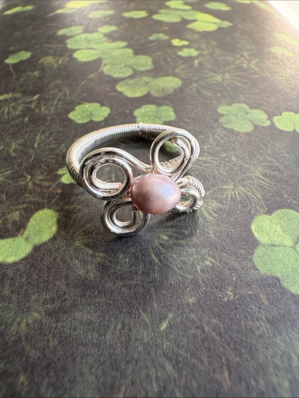 NWOT Real Pearl and Silver Plated Wire Wrapped Ring - Size 6.5